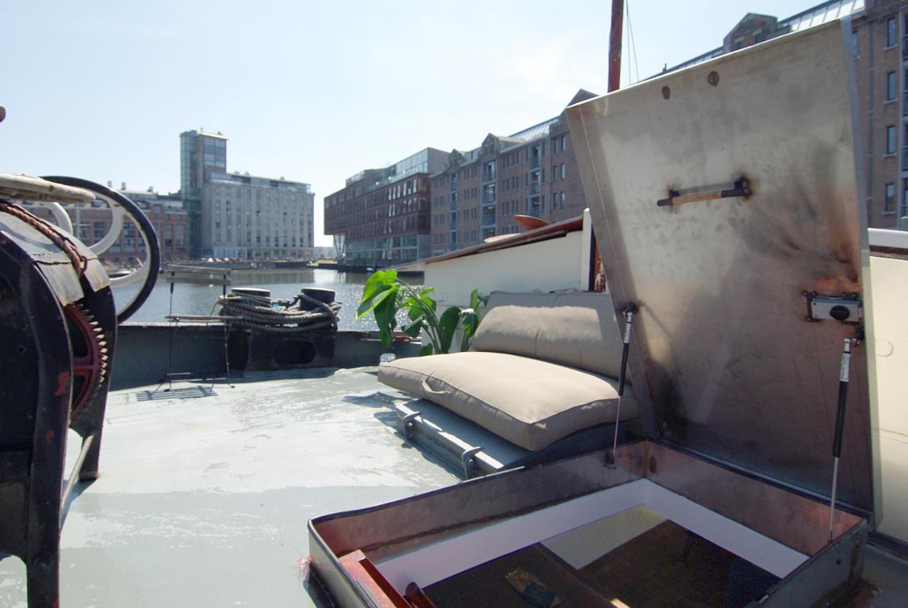 Najade Eco Houseboat Hotel Amsterdam Exterior photo